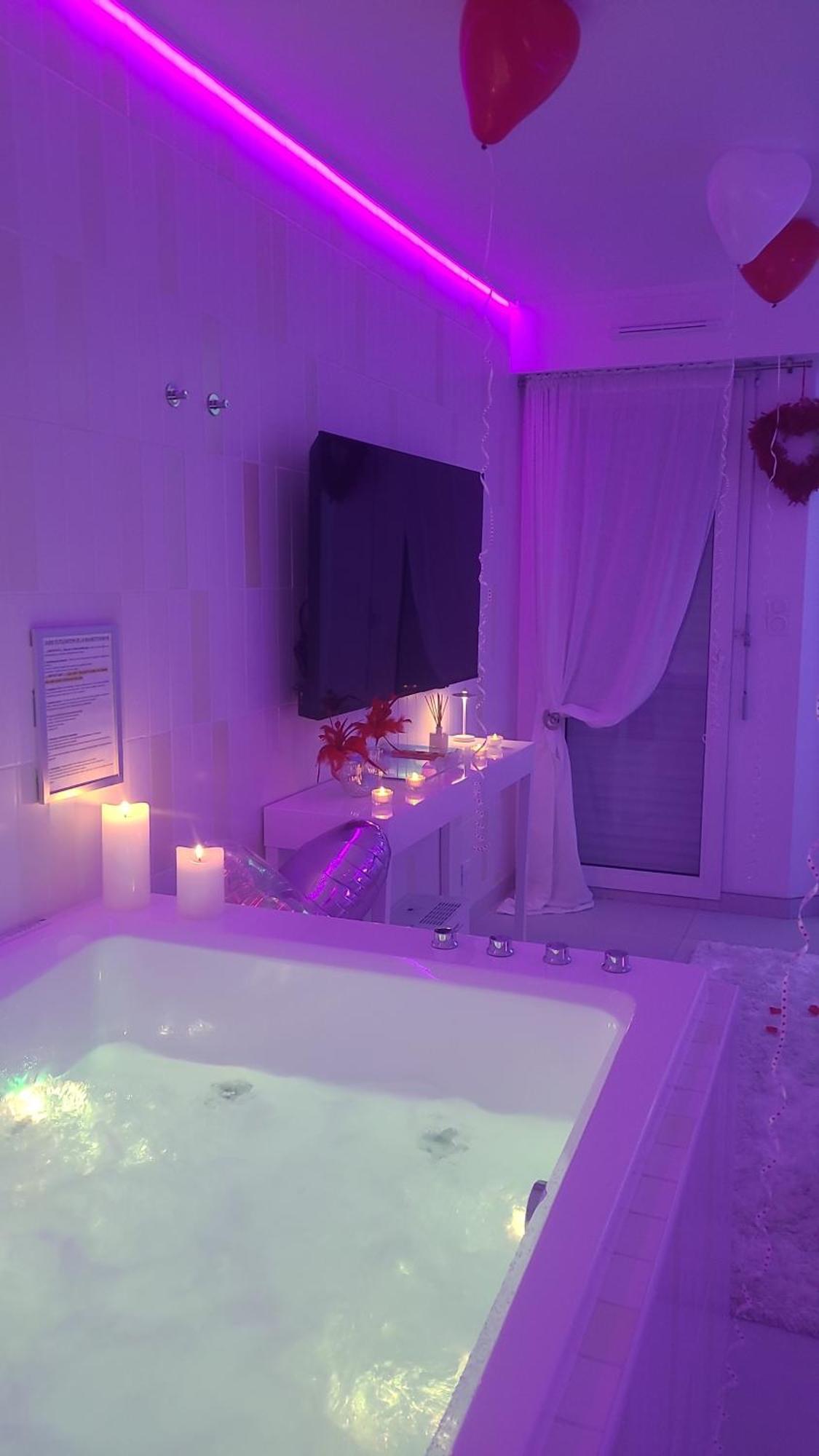 Love Room A 30 Mn Des Plages Et De Vannes Questembert Dış mekan fotoğraf